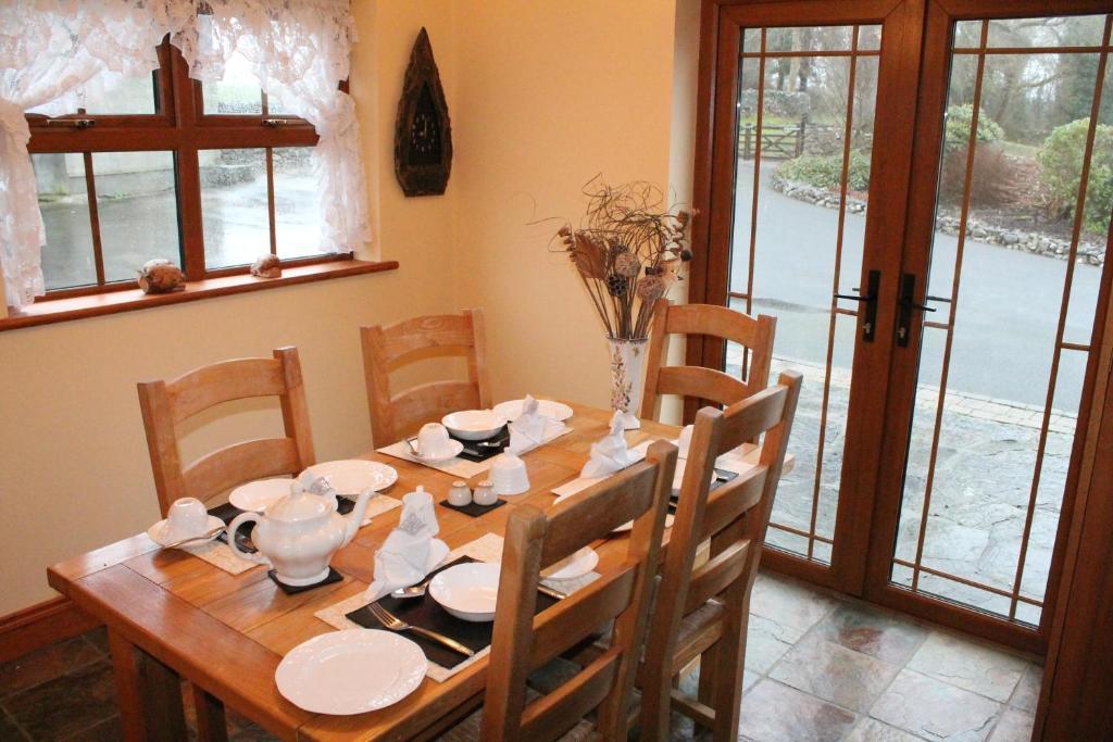 Moynure House Boutique B&B & Separate Two Bedroom Chalet Athlone Exterior photo